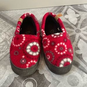 Acorn Kids Slipper